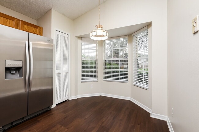 Building Photo - 644 Whitetail Loop