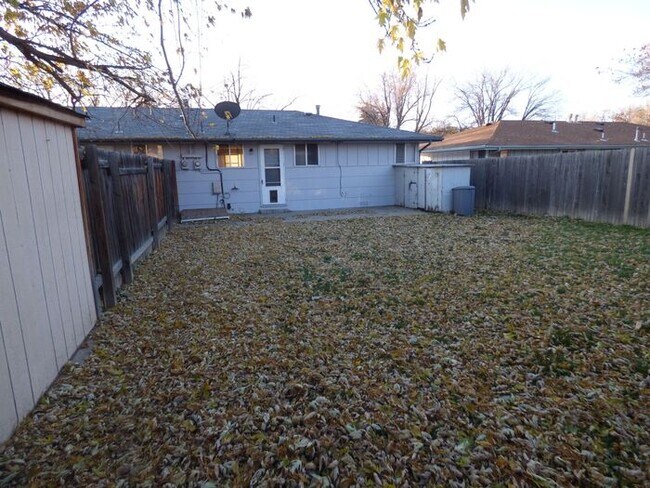 Foto del edificio - Cozy 2 Bed/1 Bath Duplex Near Lake Loveland!