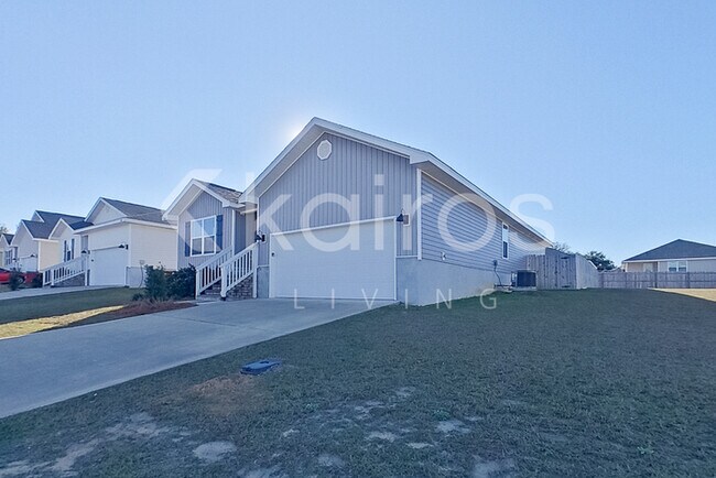 Building Photo - 4743 Malay Cir