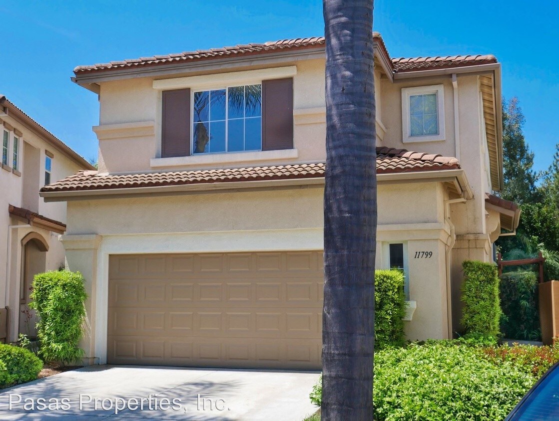 Primary Photo - 5 br, 3 bath House - 11799 Westview Parkway