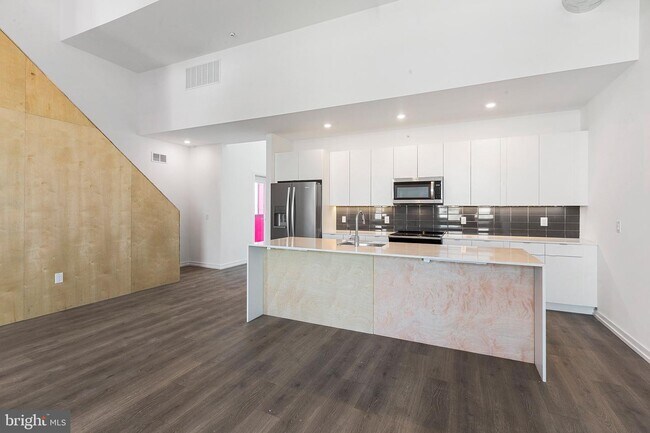 Foto del edificio - 1240 N 10th St