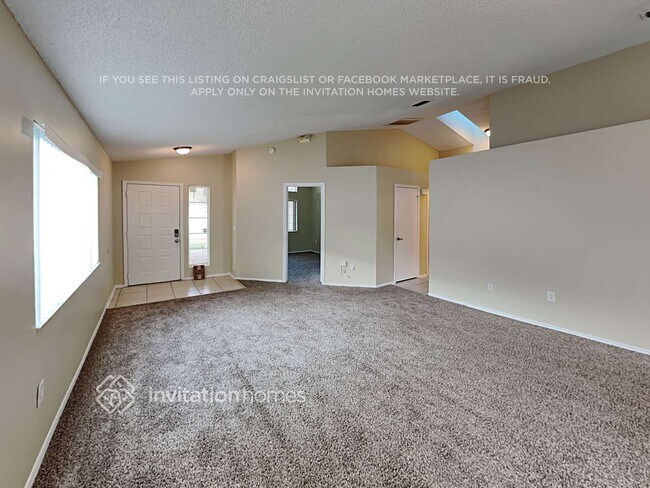 Foto del edificio - 1608 Maplestead Ct