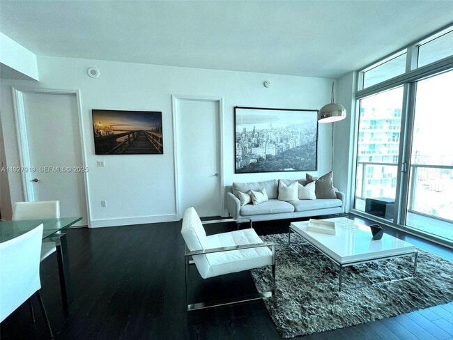 Foto del edificio - 55 SE 6th St