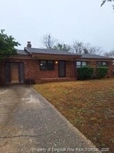Building Photo - 5704 Comstock Ct