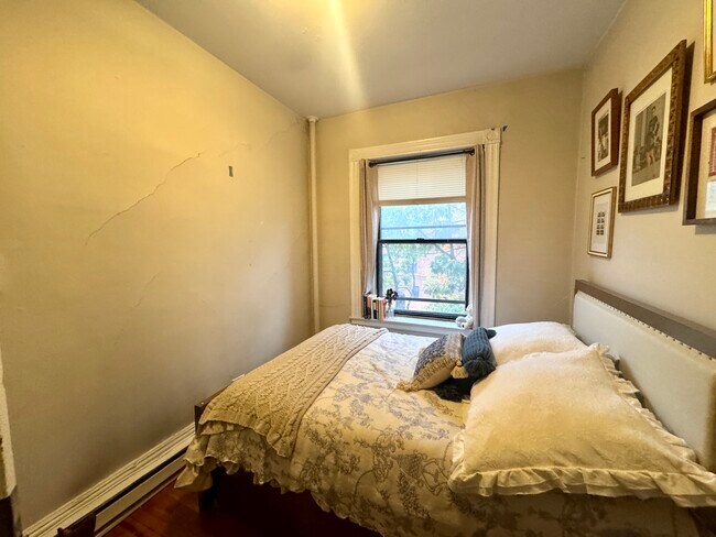 Foto del edificio - 614 Columbus Ave