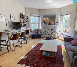 Building Photo - 1069 Beacon St