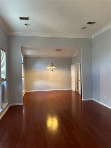 Foto del edificio - 1736 Marian Ln