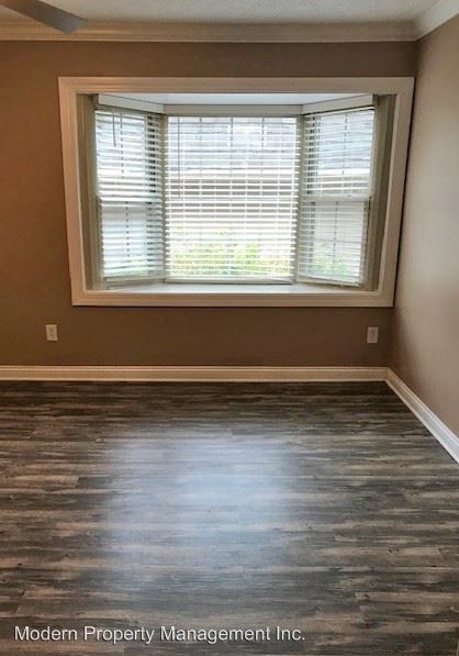 Building Photo - 2 br, 1.5 bath House - 122 Regency Point Path
