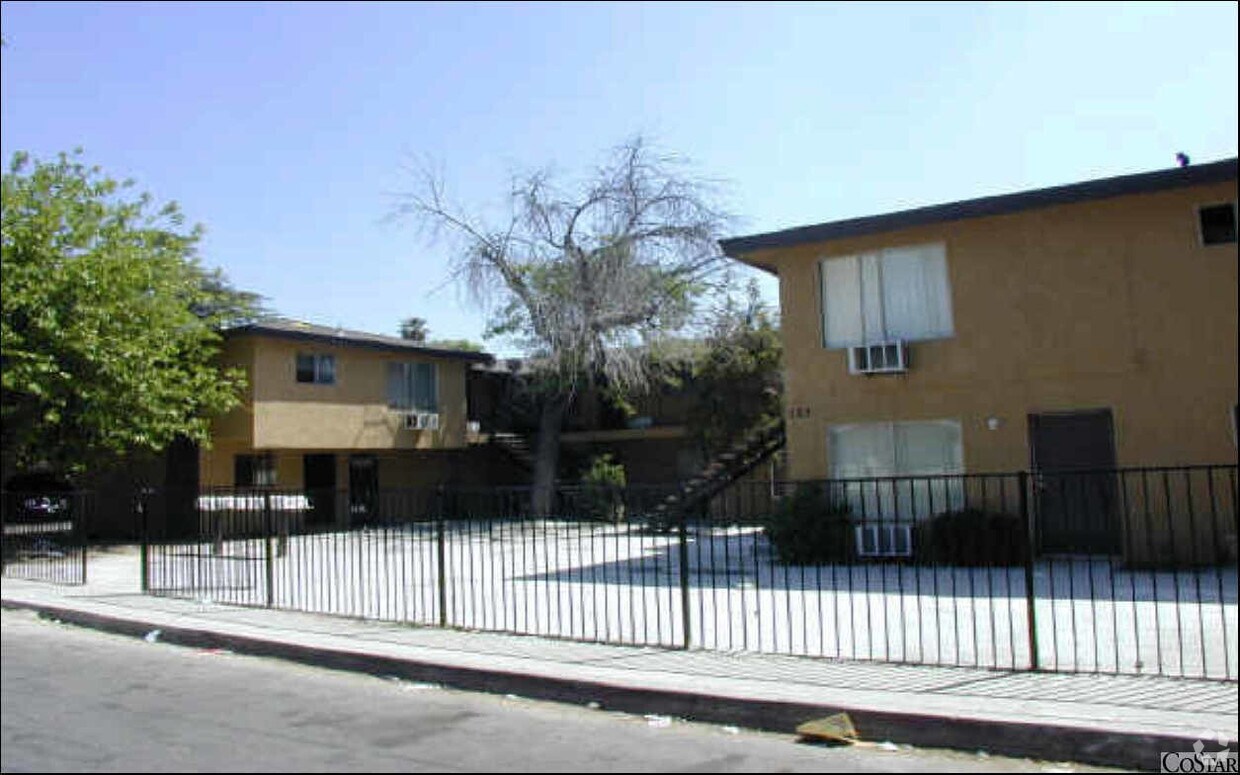 Foto del edificio - 163 E 15th St