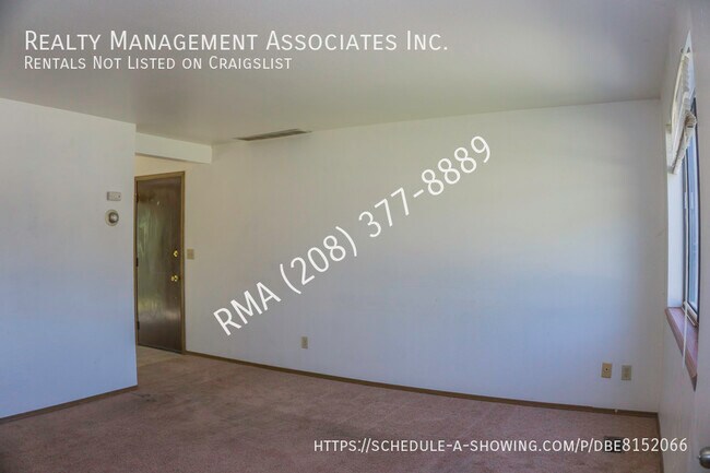 Foto del edificio - 4319 Rose Hill Ct