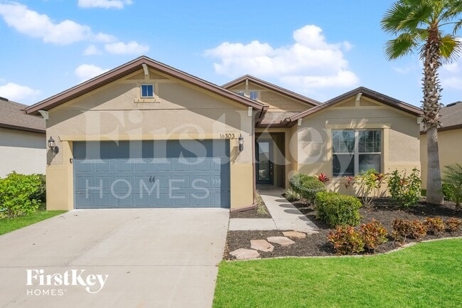 Building Photo - 16303 Treasure Point Dr