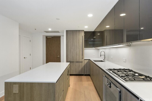 Foto del edificio - 201 Folsom St