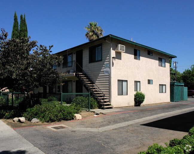 Foto del edificio - The Stoneridge Apartments