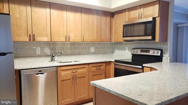 Foto del edificio - 8105 Greenspring Way