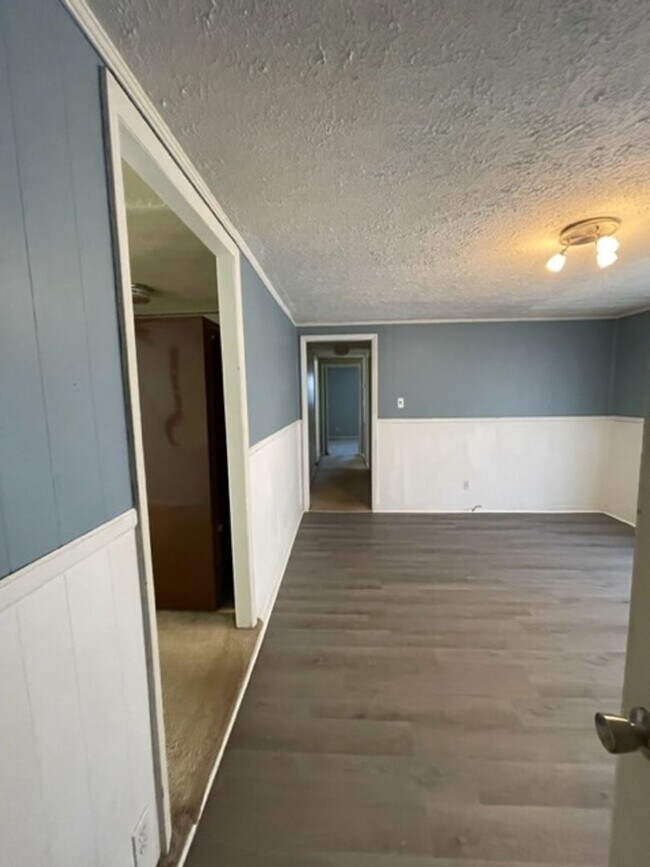 Foto del edificio - Maryville 37804 - 3 bedroom, 2 bath home w...
