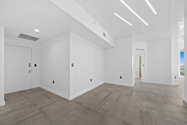 Photo - 1745 E Hallandale Beach Blvd Apartment