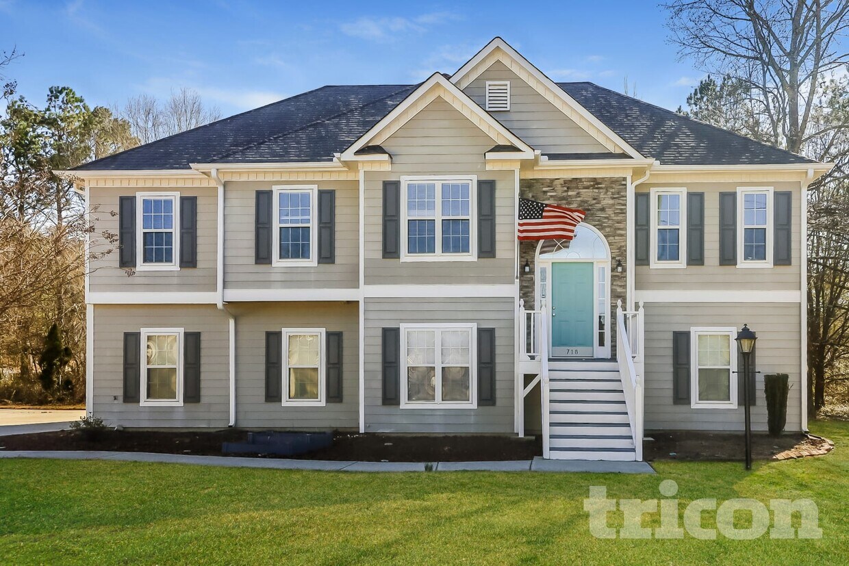 Foto principal - 718 Creekridge Ct