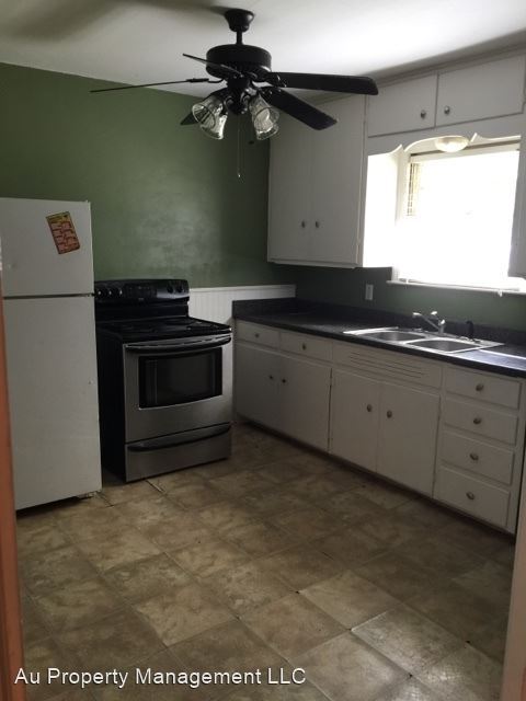 Foto del edificio - 2 br, 1 bath House - 1932 CHERRY ST
