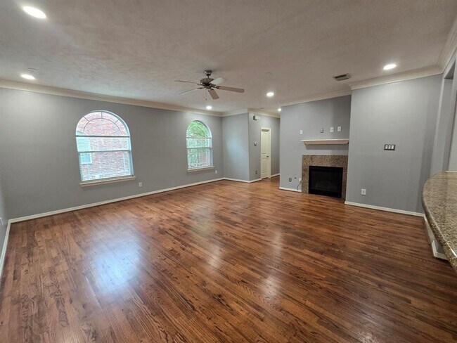 Foto del edificio - 1309 Bingham St