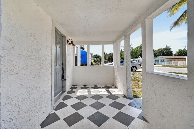 Building Photo - Move-In Made Simple: First Month’s Rent + Security Deposit Only to Move-In!