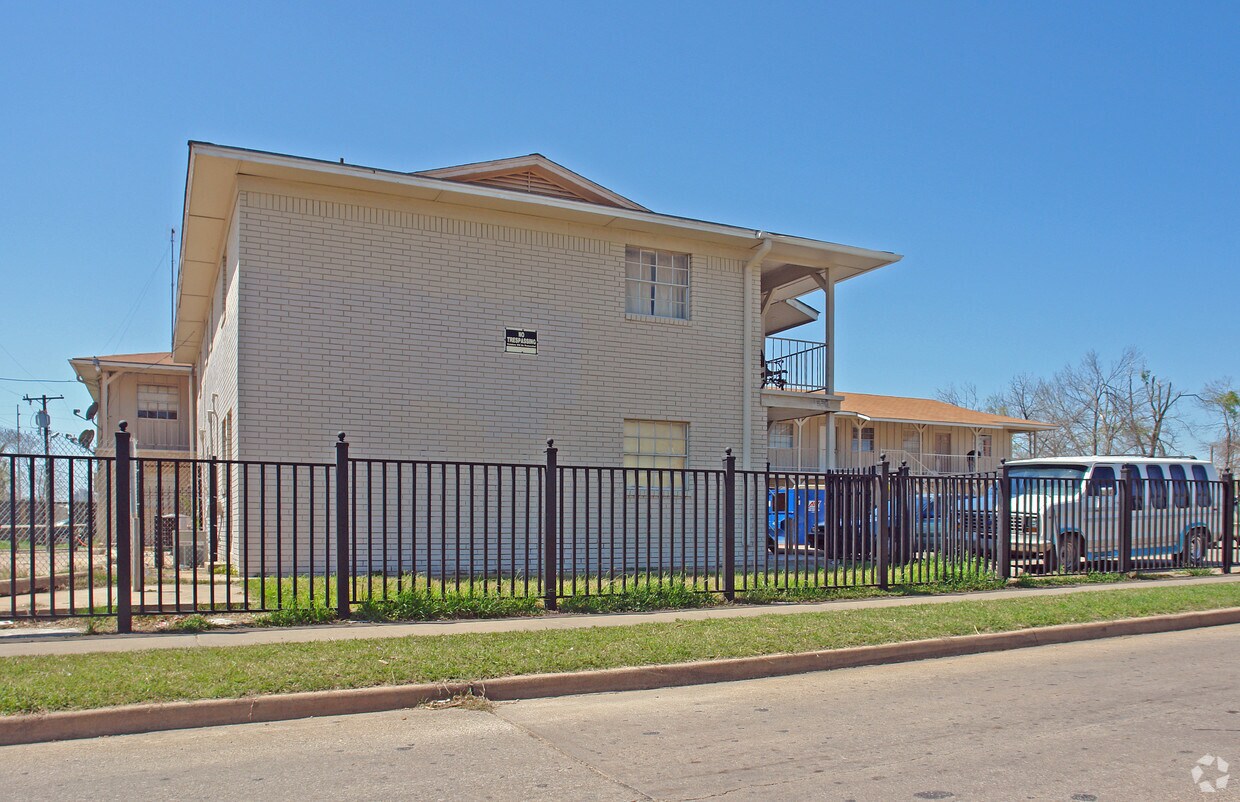 Foto principal - 514 S Atlanta Ave