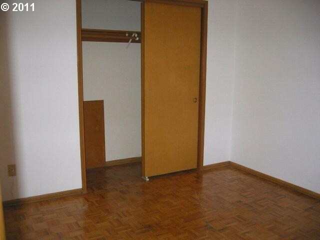 Unit Interior - 6739 SE Woodstock Blvd