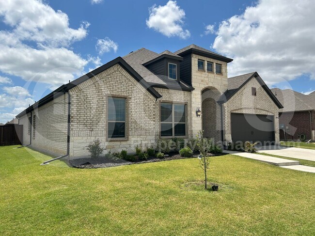 Foto del edificio - 533 Oleander Dr