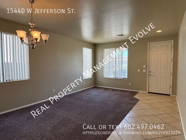 Foto del edificio - 15440 W Jefferson St