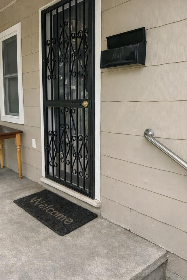 Photo - 1507 Rondo Street House