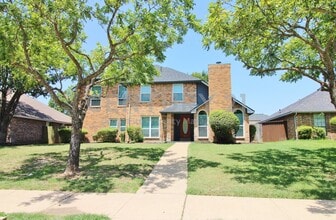 Building Photo - 729 Rawlins Dr