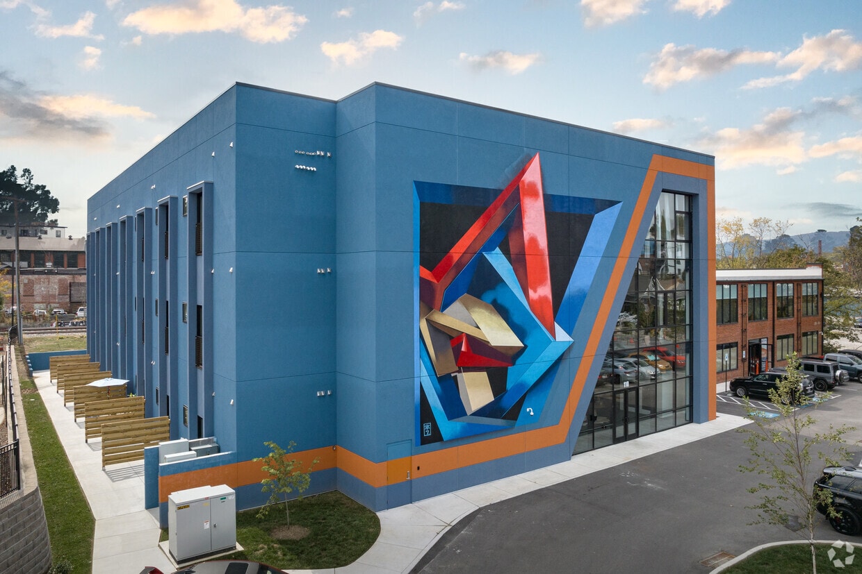 Foto principal - Tomorrow Building at Somer Station