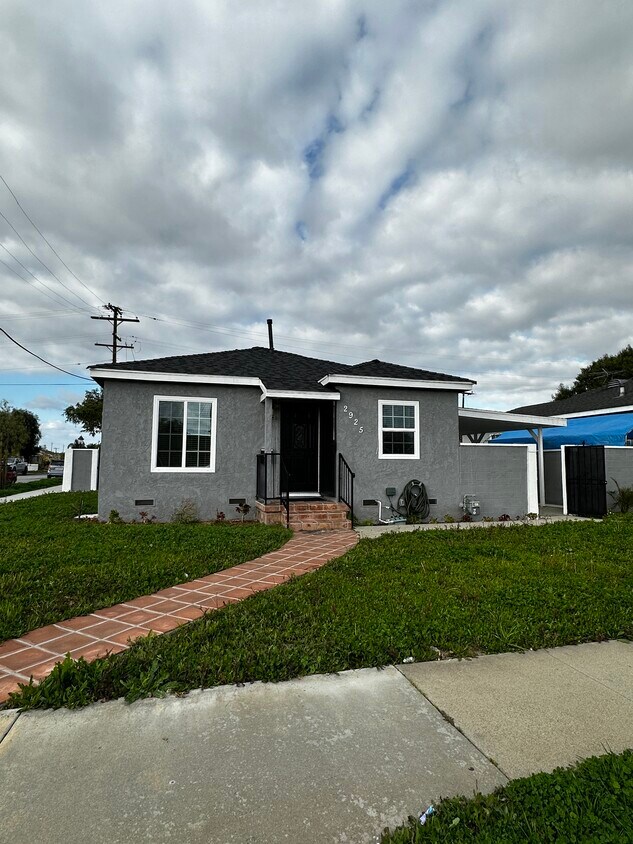 2925 Artesia Blvd, Torrance, CA 90504 House Rental in Torrance, CA