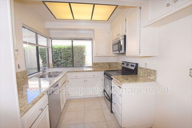Foto del edificio - 2032 Birchdale Ct