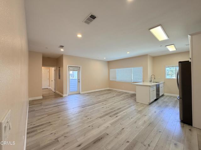 Foto del edificio - 2500 Hermosa Ave