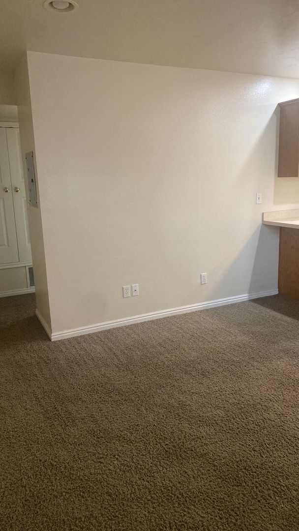 Building Photo - Great One Bedroom near Provo Rec Center, U...
