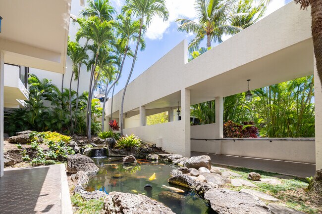 Foto del edificio - 500 Lunalilo Home Rd