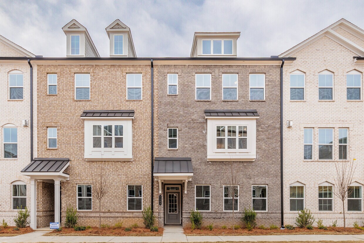 Foto principal - 4598 Hawthorn Rose Ln