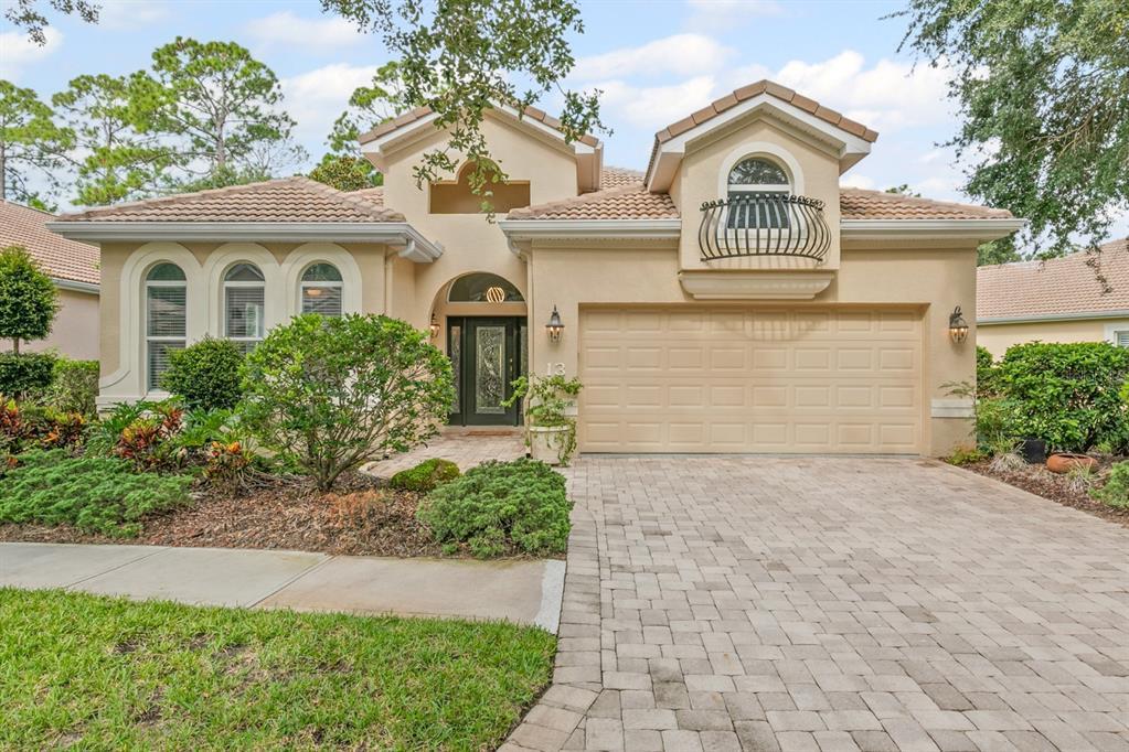 Foto principal - 13 Village View Dr