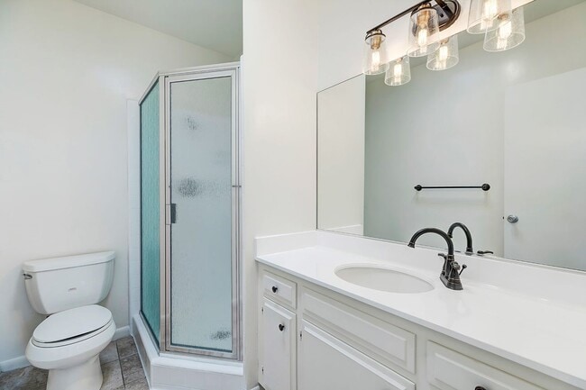 Masters bathroom - 843 16th St