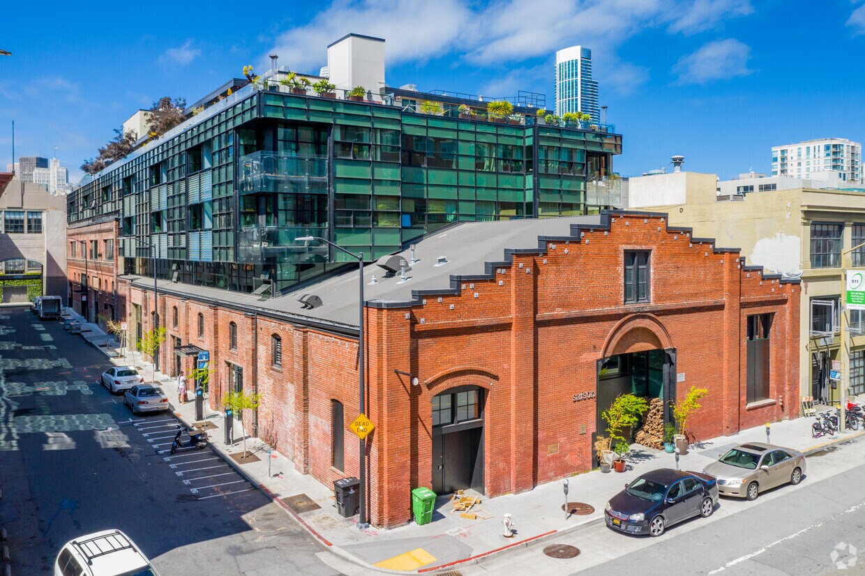 Arc Light Apartments in San Francisco, CA