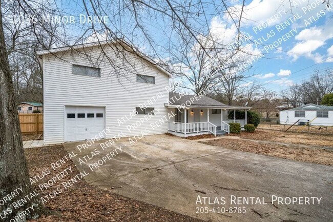 Building Photo - 1036 Minor Drive Birmingham, AL 35224
