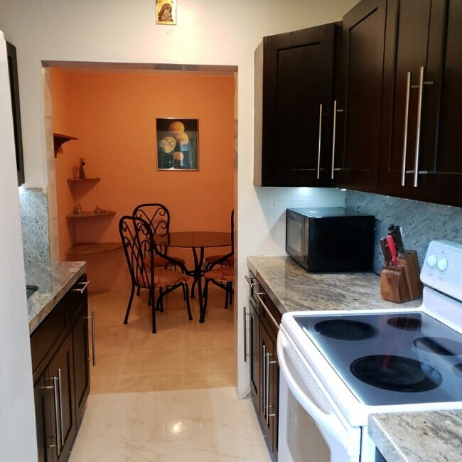 Foto del edificio - 1420 Atlantic Shores Blvd