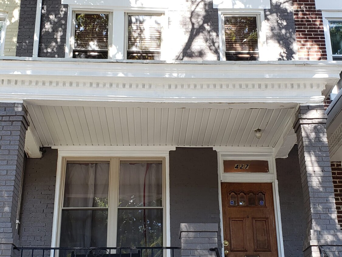 Primary Photo - 427 Irving St NW