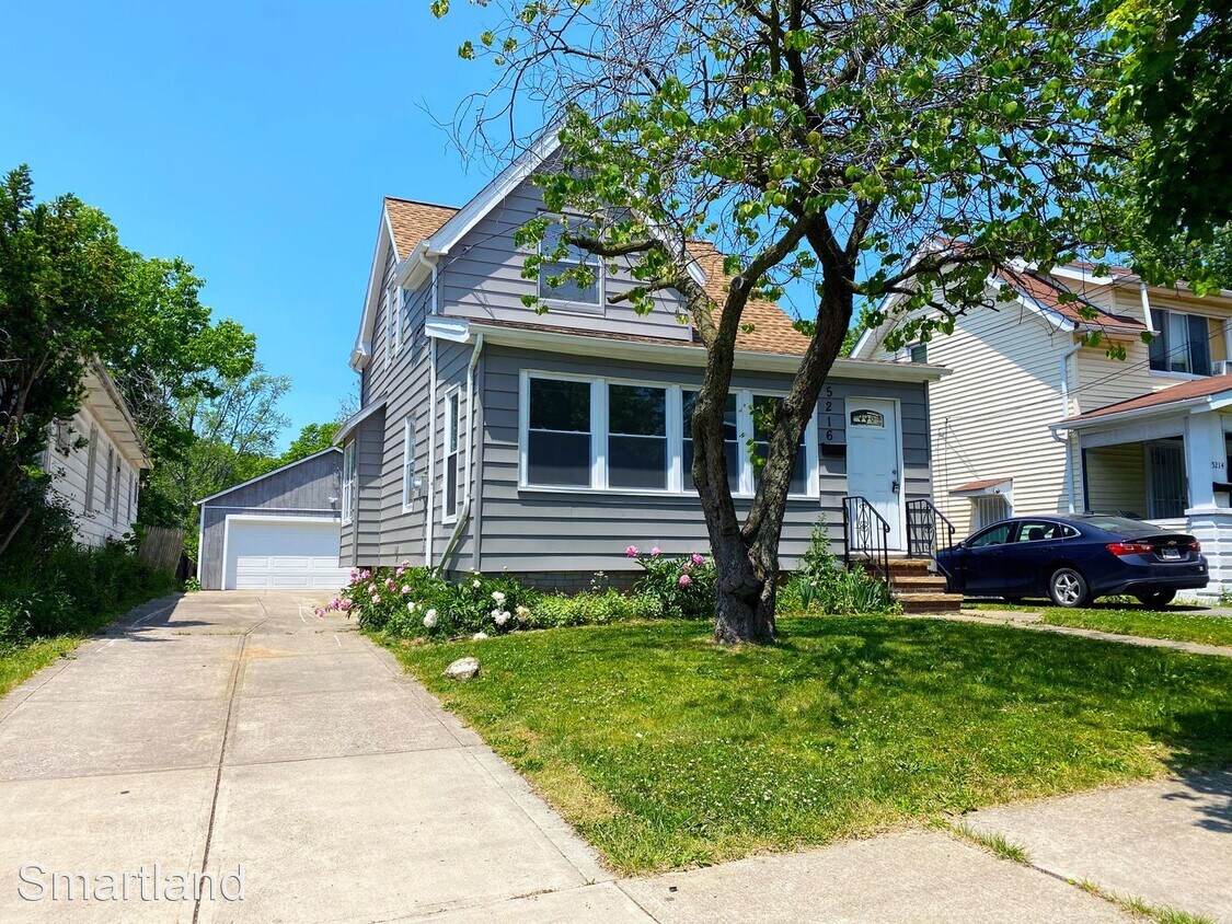 Primary Photo - 3 br, 2 bath House - 5216 Stanley Avenue