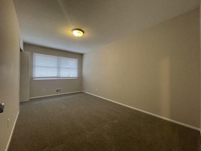 Foto del edificio - 7408 Minnetonka Blvd