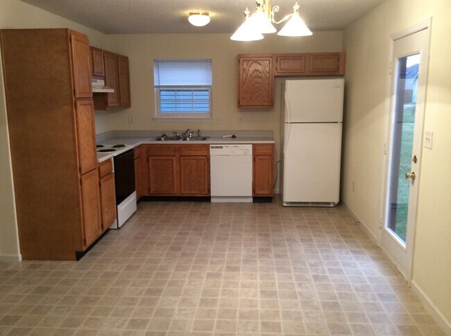 Foto del edificio - Avon - 4 BR home!
