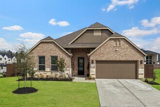 Building Photo - 29003 Spicewood Vly Dr