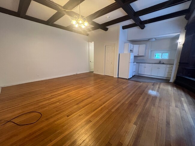 5336#2 - Squirrel Hill Properties