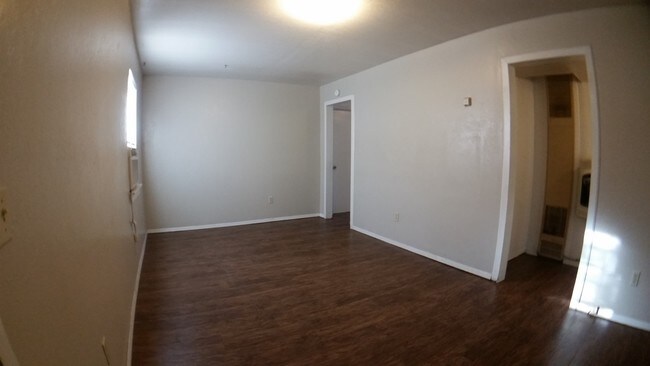 Building Photo - 1513 Rancho Dr