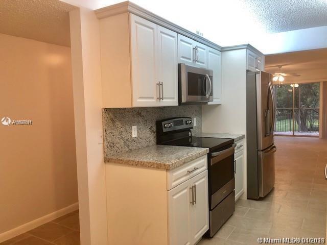 Foto del edificio - 12501 SW 14th St